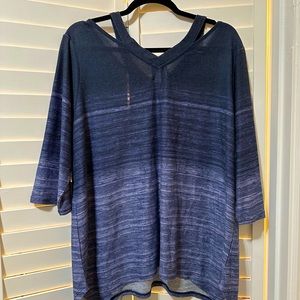 NWT 3/4 sleeve open Shoulder Top -size 1X